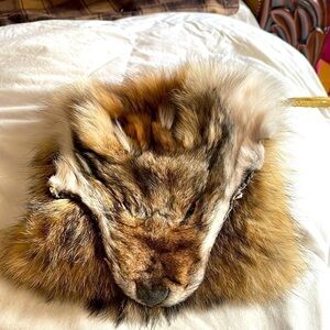 Hollywood designer COYOTE REAL FUR CUSTOM  HANDBAG MADE 4 MOVIE crossbody